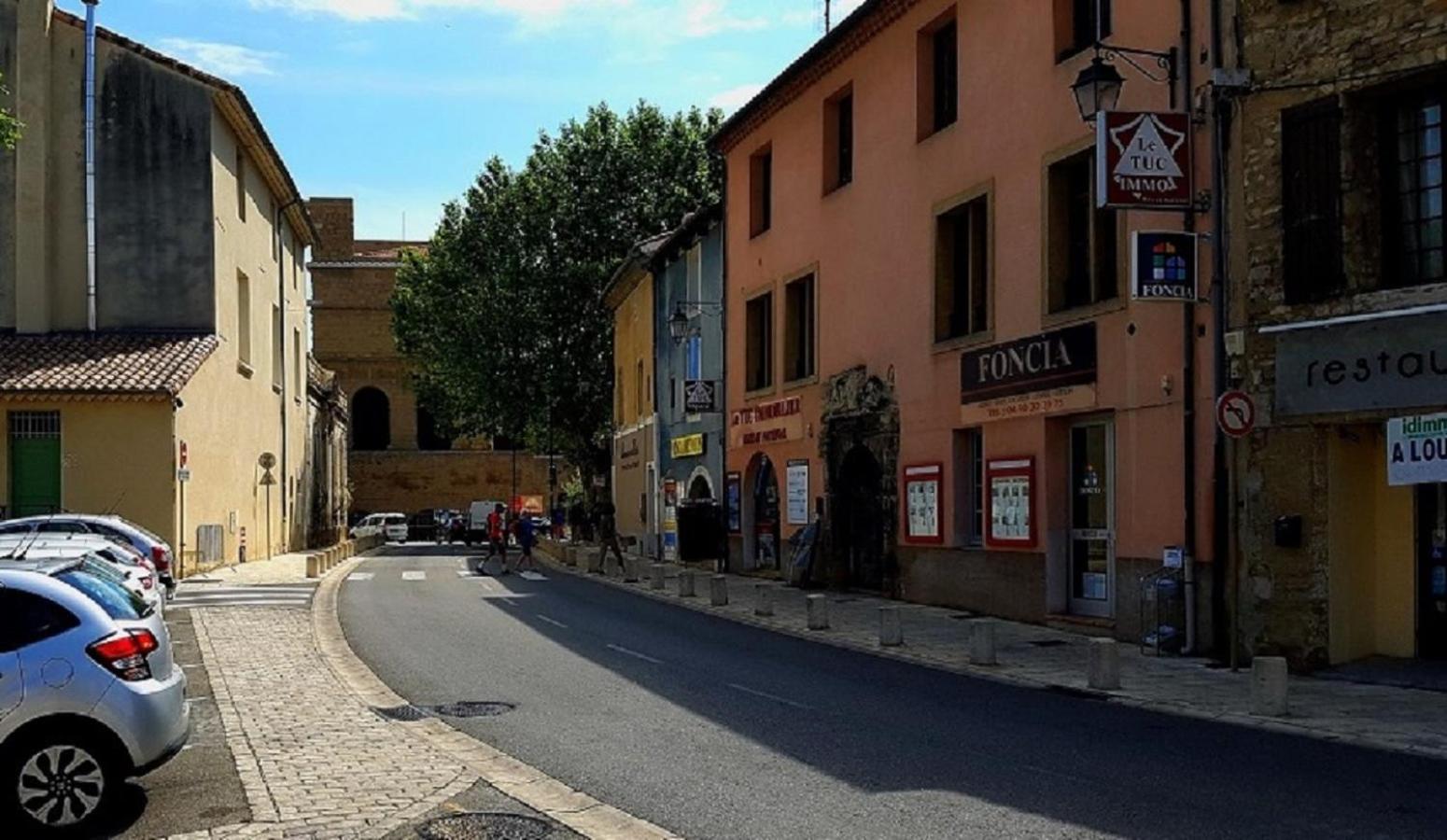 Вилла Gite Urbain Les Jardins De La Meyne Оранж Экстерьер фото